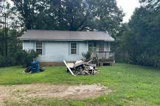 300 Campbell St, Heflin, AL 36264