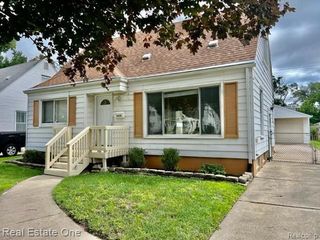 1828 Thomas Ave, Berkley, MI 48072