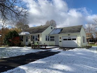38 Overlook Dr, Sidney, NY 13838