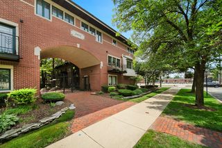 2455 W  Ohio St #8E, Chicago, IL 60612