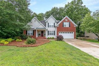 505 Willowwind Dr, Loganville, GA 30052