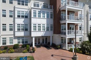 124 Gilpin Dr #A-205, West Chester, PA 19382