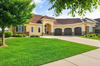 4846 Saint Annes Dr, Middleton, WI 53597