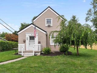 1005 N  Main St, Auburn, IN 46706