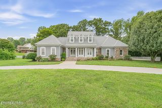 122 Highland Dr, Madisonville, TN 37354