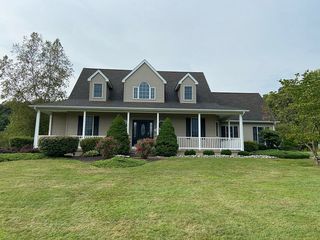 361 Old Airport Rd, Drums, PA 18222