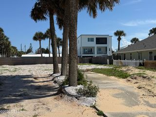 Due East St, New Smyrna Beach, FL 32169