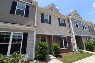 8828 Commons Townes Dr, Raleigh, NC 27616