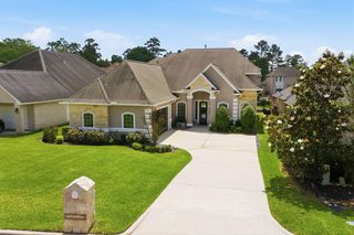 12323 Longmire Cv, Conroe, TX 77304