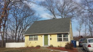 85 Pennywood Ln, Willimantic, CT 06226