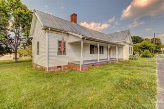 311 S  Main St, North Canton, NC 28169