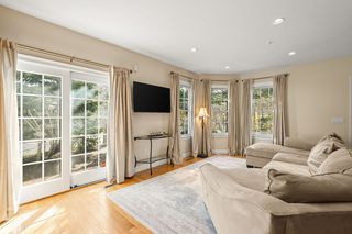 52 Tilden Commons Dr #52, Quincy, MA 02171