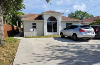 35 SW 7th St #2, Hallandale Beach, FL 33009