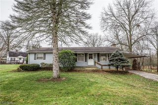 492 Park Dr SE, Brewster, OH 44613