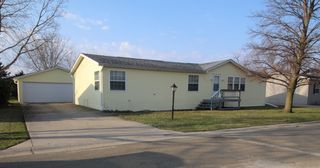 5435 Autumnash Ln, Machesney Park, IL 61115