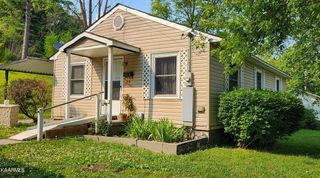 666 Robertsville Rd, Oak Ridge, TN 37830