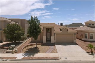 5452 Manuel Gameros Dr, El Paso, TX 79934