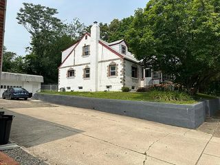34 Kehoe St #1, Clifton, NJ 07011