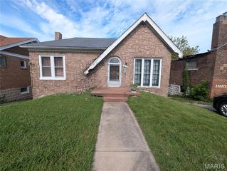 2262 Lucas And Hunt Rd, Saint Louis, MO 63121