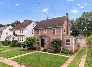 50 Wakefield Street, Hamden, CT 06517