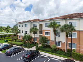 9857 Baywinds Drive #9301, West Palm Beach, FL 33411