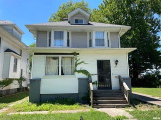 1515 S  7th St, Springfield, IL 62703