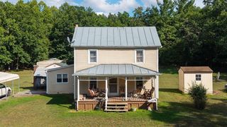 48 Fauver Mine Ln, Raphine, VA 24472
