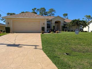 1314 SW 18th Ter, Cape Coral, FL 33991