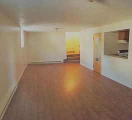 8 Saint Stanislaus St #10, New York Mills, NY 13417