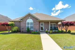1225 Excalibur Dr SW, Decatur, AL 35603