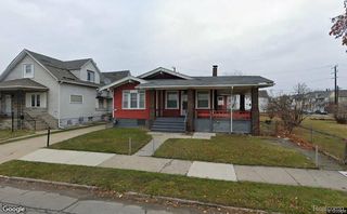 8712 Lumpkin St, Hamtramck, MI 48212