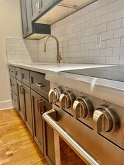 800 Easton Rd #C, Willow Grove, PA 19090