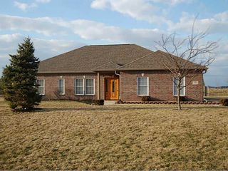 126 Woodland Dr, Pendleton, IN 46064