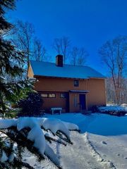 20 Edstrom Road, Marlborough, CT 06447