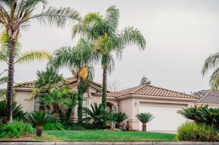 7745 N  Princess Ave, Fresno, CA 93722