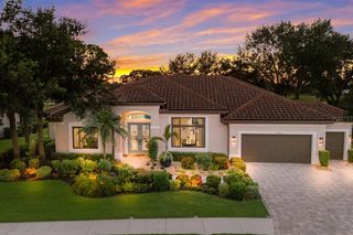 5232 88th St E, Bradenton, FL 34211