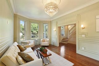 1402 51st St, Sacramento, CA 95819