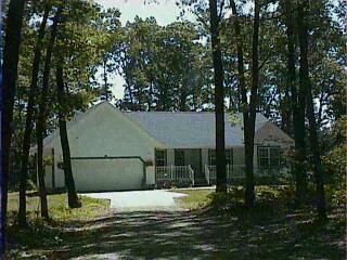 2936 Wolf Lake Rd, Muskegon, MI 49442