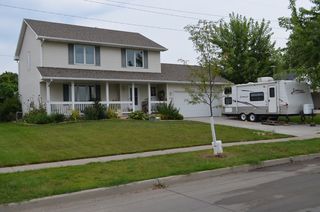 2436 E  Marion St, Des Moines, IA 50320