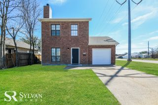 5537 Donnelly Ave, Fort Worth, TX 76107