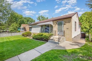 2165 Ross Ave, Saint Paul, MN 55119