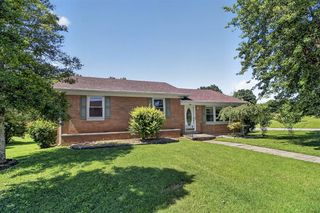 500 W  Union St, Munfordville, KY 42765