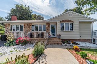 2 Mitchell Lane, New Windsor, NY 12553