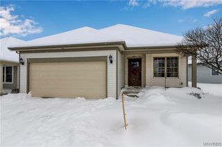 7 Allie Ln, Hamburg, NY 14075