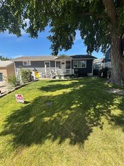 605 Pearl St, Atwood, KS 67730
