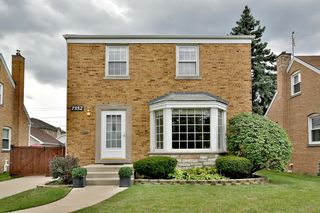 7352 N  Olcott Ave, Chicago, IL 60631