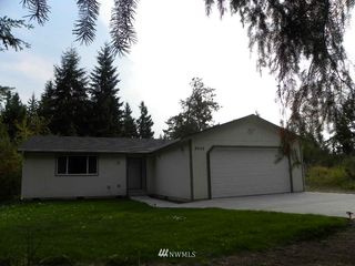 809 B Tipsoo Loop S, Rainier, WA 98576