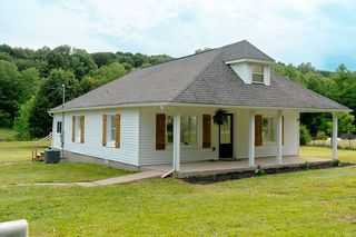 7699 Denver Rd, Waverly, OH 45690