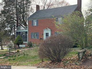 1242 S  Blue Ridge Ave, Culpeper, VA 22701