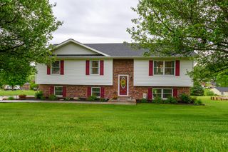 2013 Ohio St, Mount Carmel, TN 37645